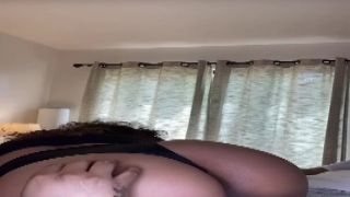 Sizzling ebony sweetheart obtains fucked in sidewards position after difficult BJ