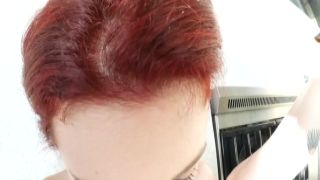 Bewitching redhead hottie offers her lover the best blowjob of his life