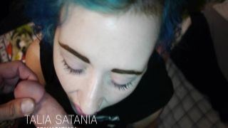 Hot shemale makes her enthusiast deepthroat her dick